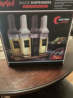 Sauce Dispenser
