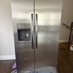 Frigidaire Stainless Steel 