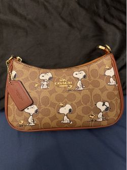 Coach X Peanuts Teri Snoopy Bag