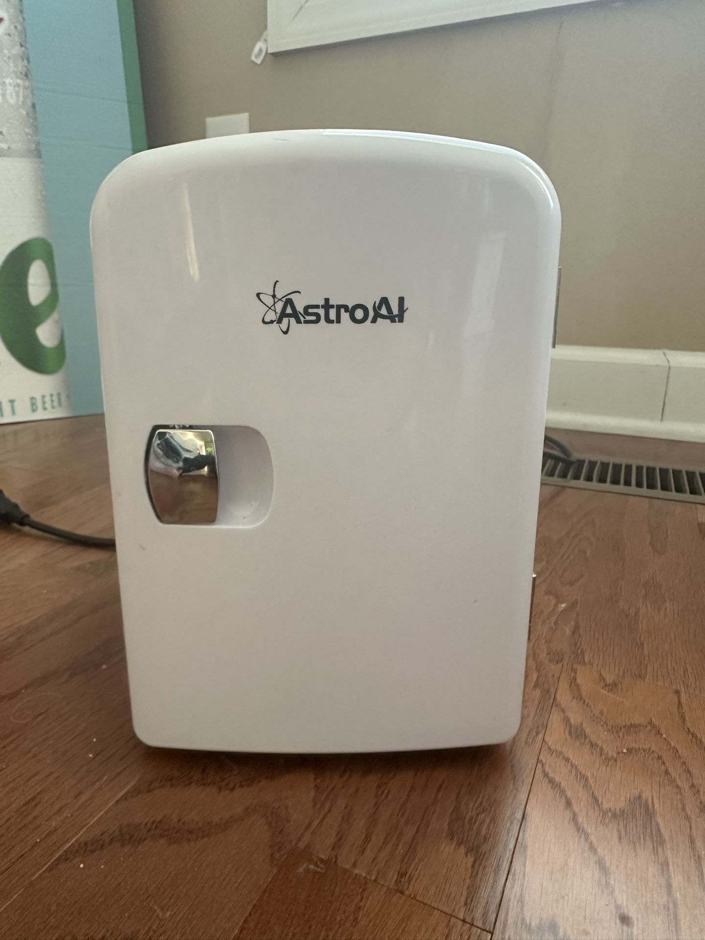 AstroAI Mini Fridge