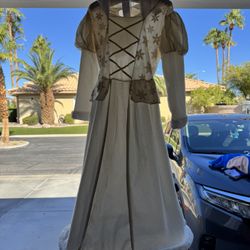 White Fleece Snow Princess Costume With Hood Size 7/8