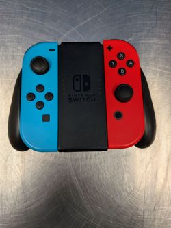 Switch JOYCONS (Red is Parts only) Blue works