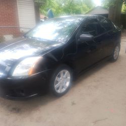 2010 Nissan Sentra $2150