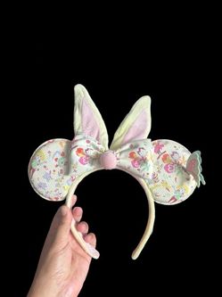 Disneyland  Bunny Ear Headband