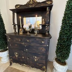 Beautiful Vintage Cabinet