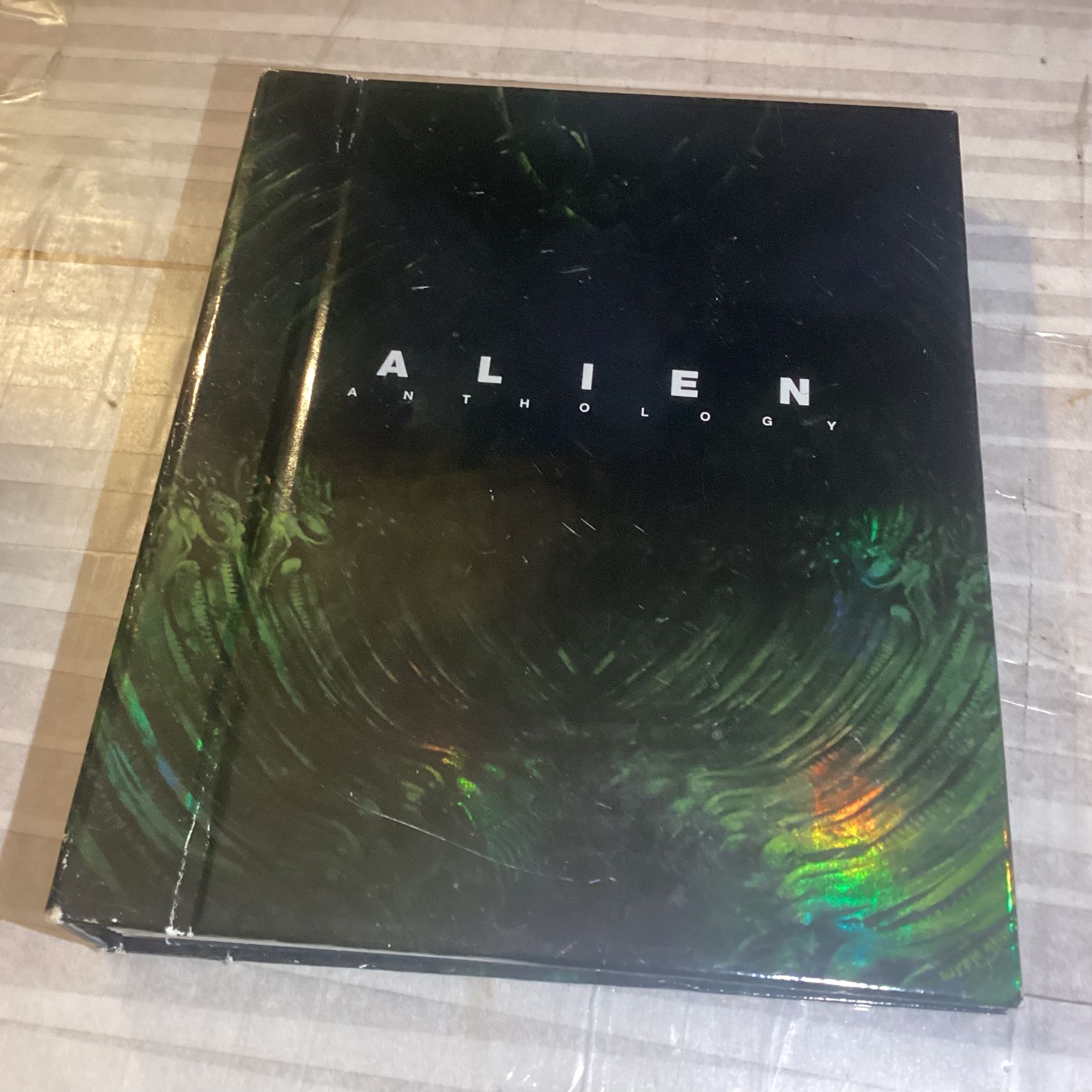 Alien Anthology 6 Disc Blu-ray Set Alien Aliens Alien 3 and Alien resurrection 