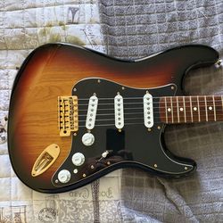 For Sale: 2008 Fender Deluxe Players Stratocaster.