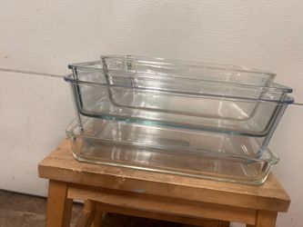 PYREX oven safe pans