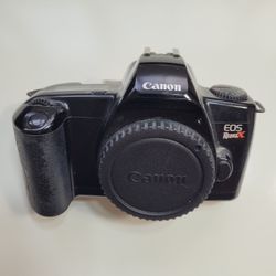 Canon Rebe EOS l X  Film Camera