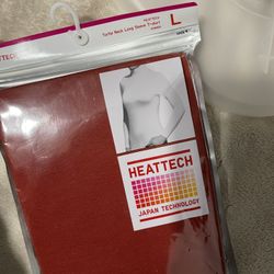 NEW UNIQLO turtleneck Heat Retention Layer