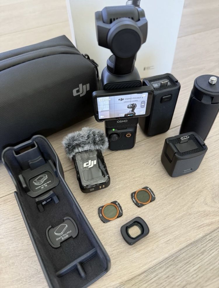 DJI Osmo Pocket 3 Creator Combo Gimbal 4K + Extras