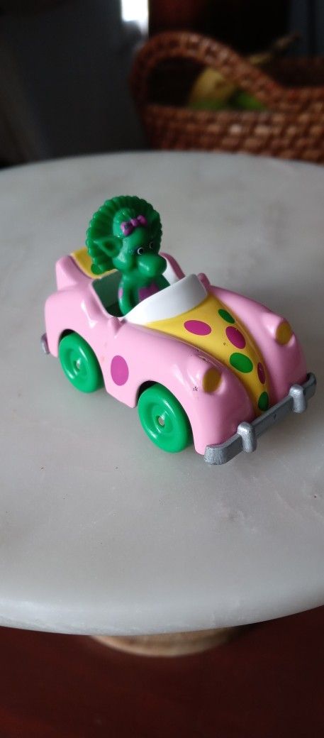 BARNEY BABY BOP PINK DIE-CAST CAR
