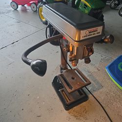 Central Machinery 5 Speed Bench Drill Press.