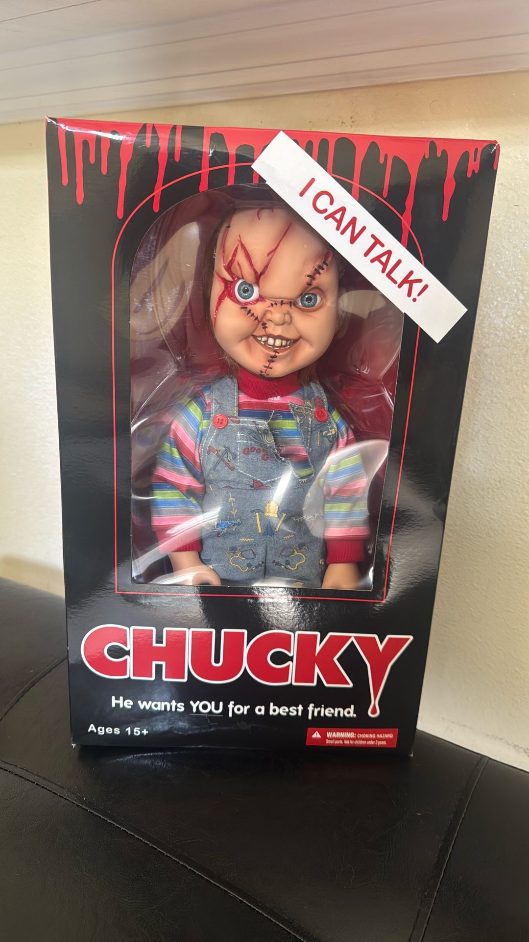 Mezco Toyz Child's Play Talking Mega Scale Chucky Action Figure, 15