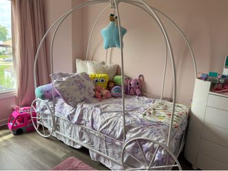 Carriage Kids Twin Metal Bed,