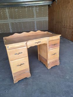 Kids Room Desk Real Wood 🪵