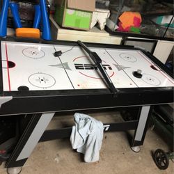 Air Hockey Table 