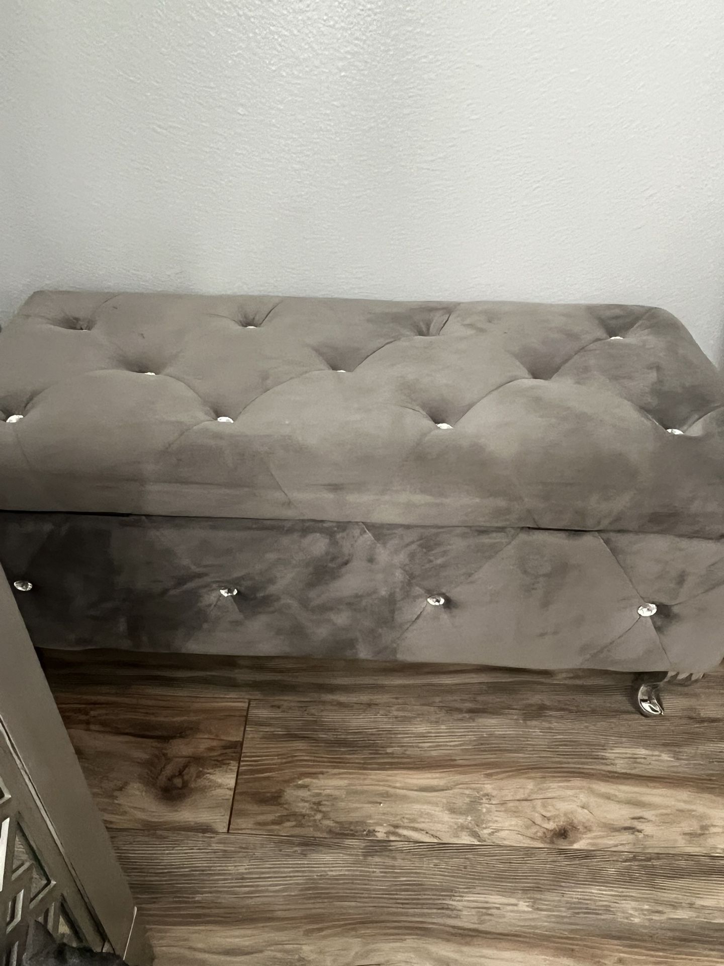 Beautiful Gray Velvet Crystal Studded Ottoman Storage Bench