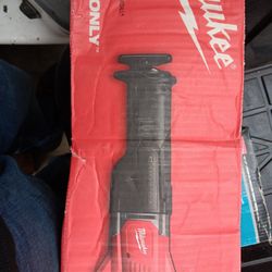 Milwaukee Saw