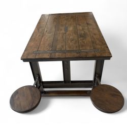 Wood Dining table/ Comedor