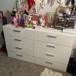 8 Drawer Dresser 