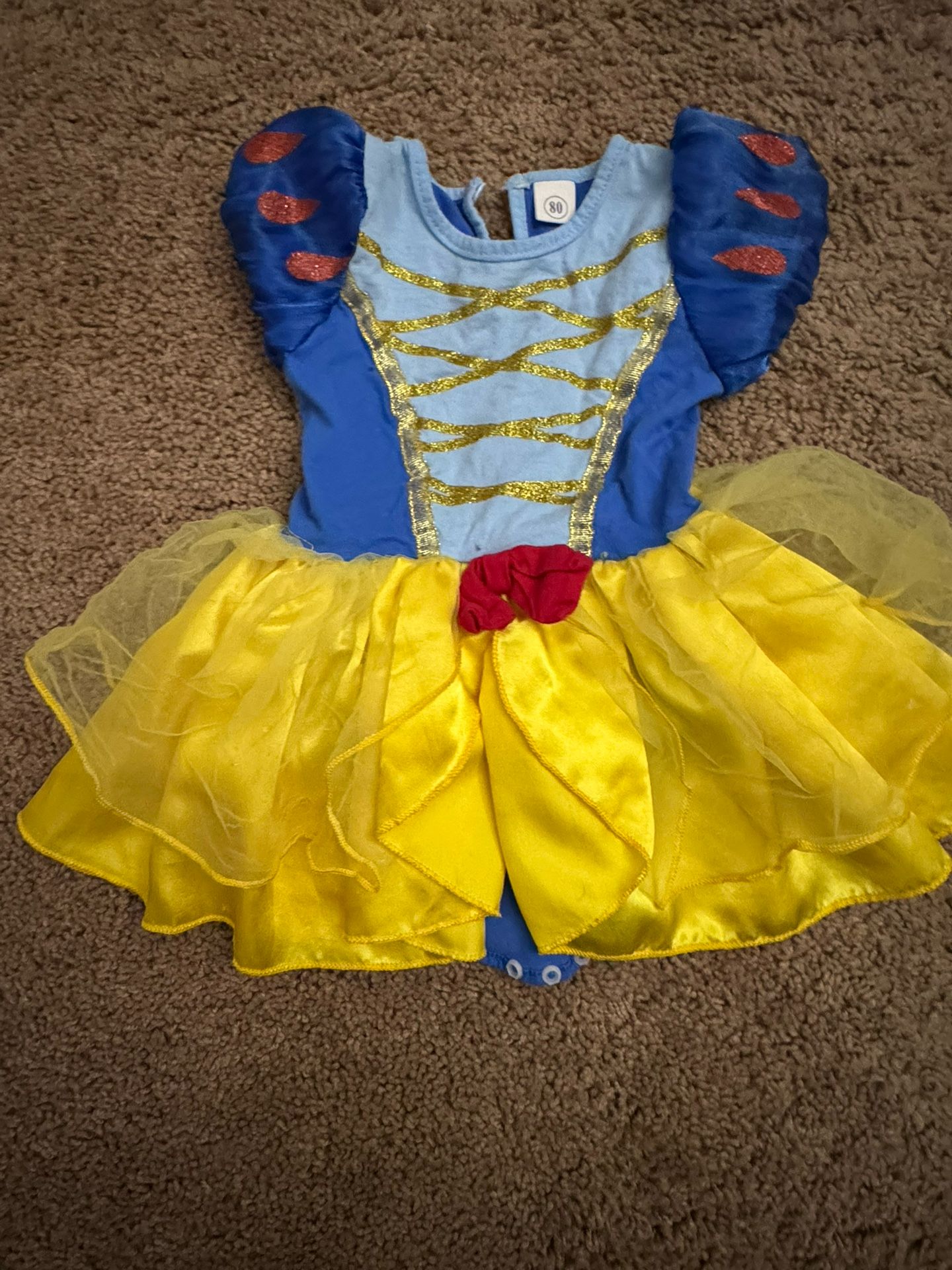 Snow White Costume