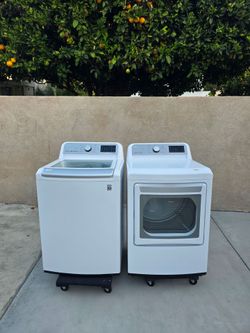 LG WASHER AND DRYER ELECTRIC 240V