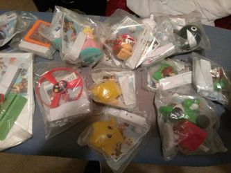 Burger king wii Mario's bros toys