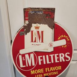 VINTAGE L&M Filters More Flavor Less Nicotine Metal Advertising Sign 28.5 x 24.5