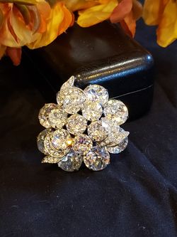 Stunning Eisenburg Brooch