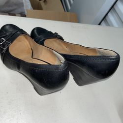 Black Aldo Mid High Wedges Size 8 Clean! 