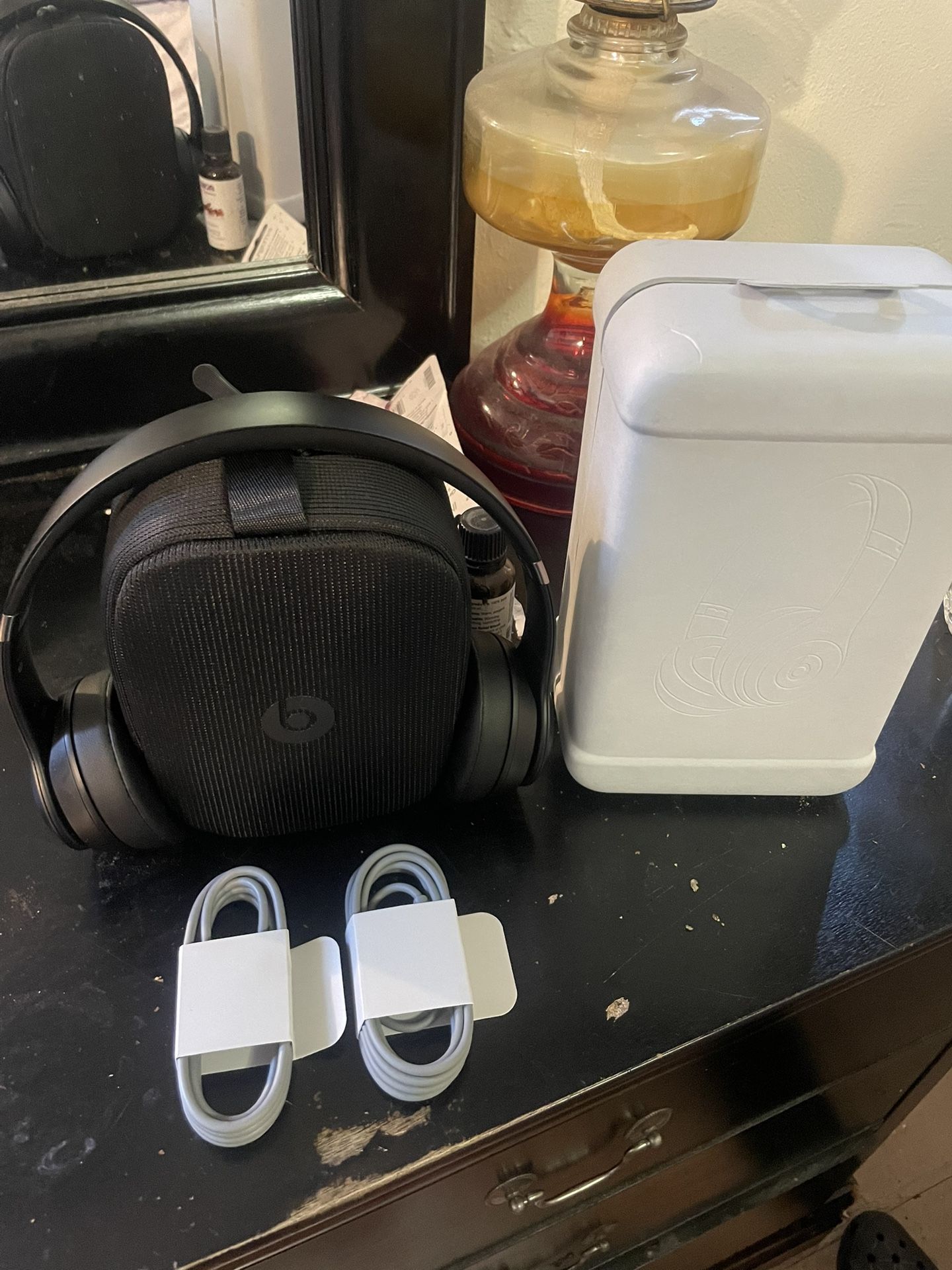 beats solo 4