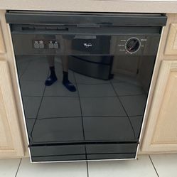 Whirlpool Dishwasher 