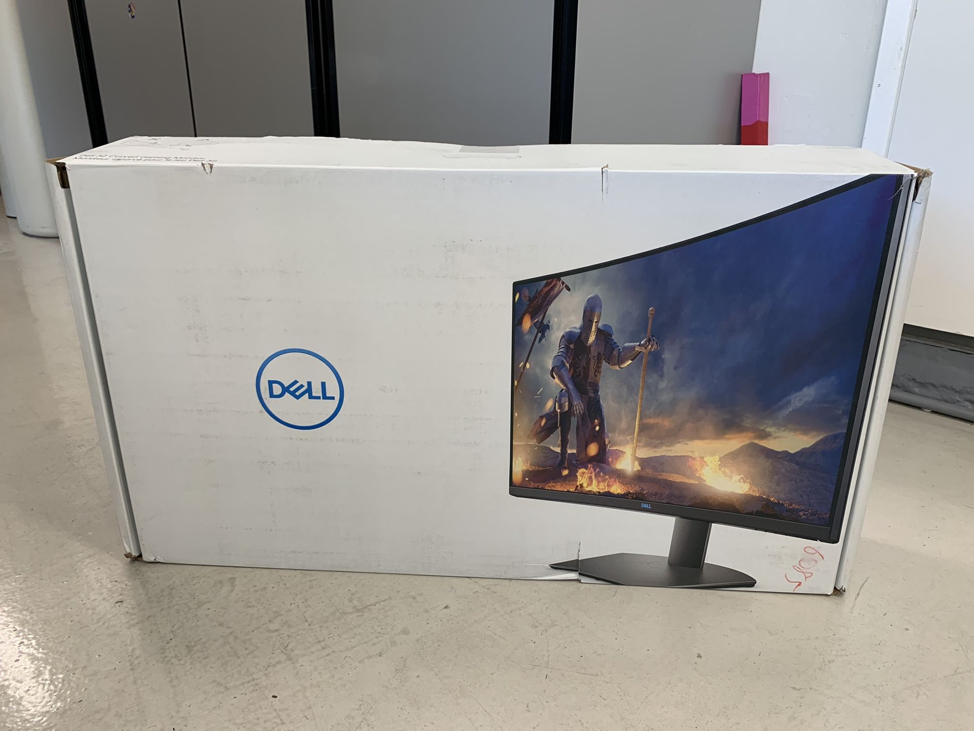 Dell 1440p 32” Gaming Monitor 165hz LED Curved Quad HD Freesync