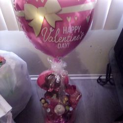 Valentine Day Basket 