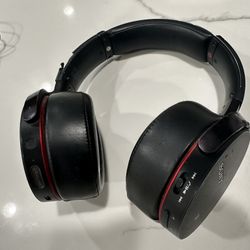 Sony MDR-XB950BT Extra Bass Wireless Headphones