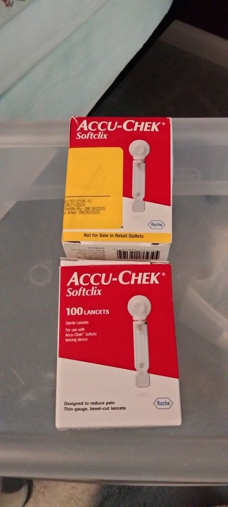 New 2 Boxes Steri Strips