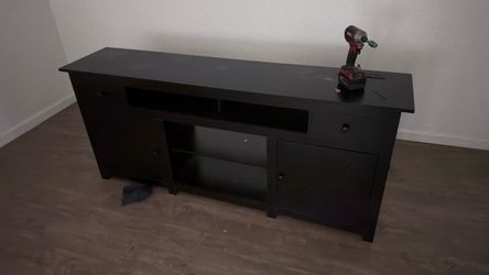 Tv stand