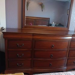 King Size Bedroom Set