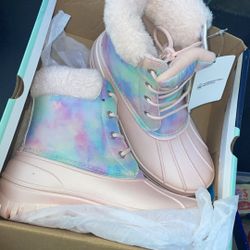 Magellan Girls Boots Size 4 And 6 $25 Each