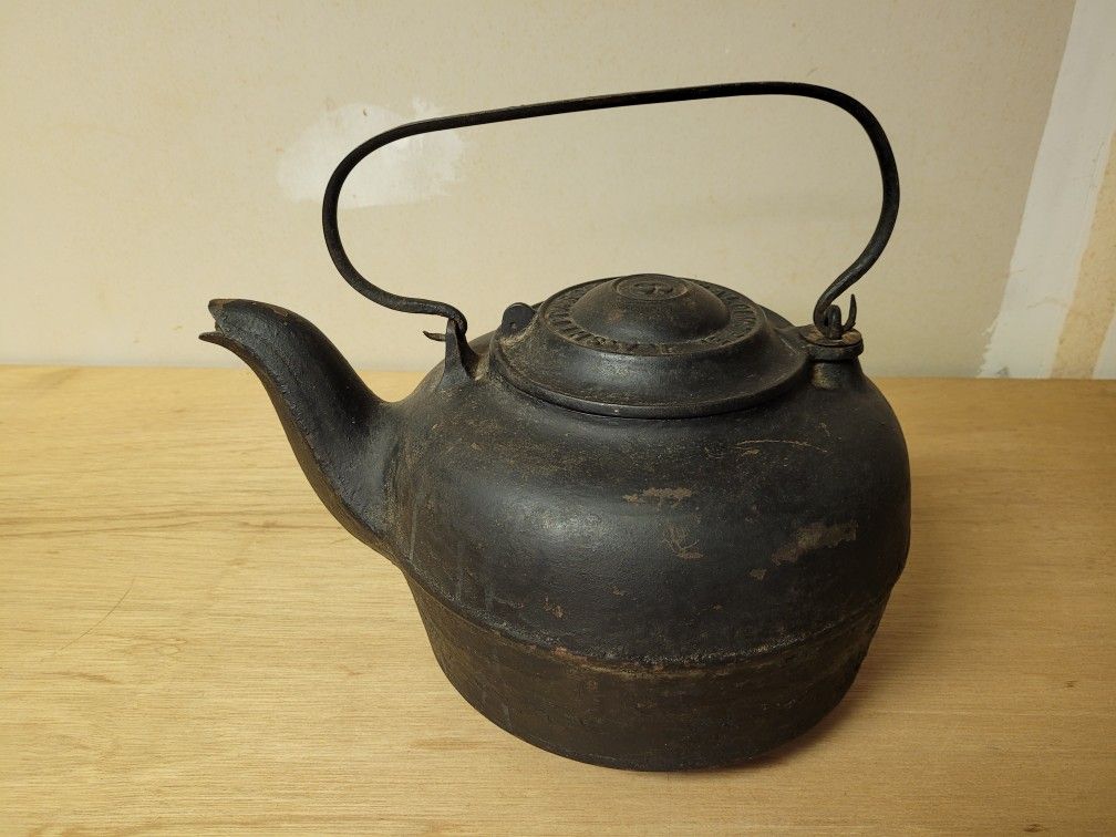 Cast Iron Kettle
