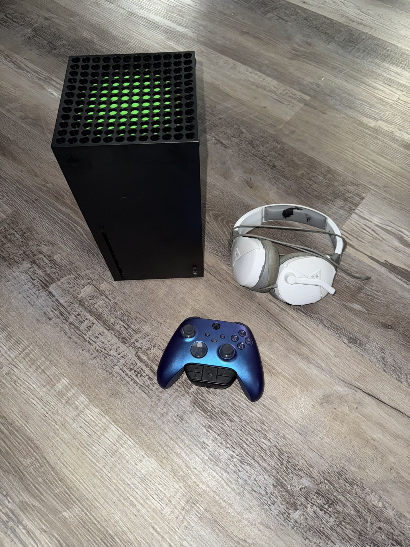 Xbox Series X With Official Xbox Purple Controller And Turtle beach Headset