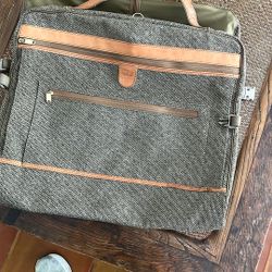 $40 Hartman Garment Bag - Carry On Suit/dress Bag