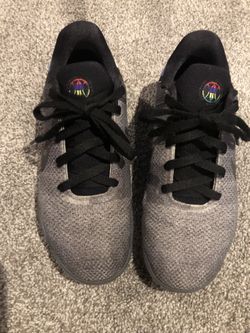 NIKE KOBE XI Size 7