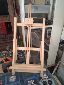 Desk Top Easel