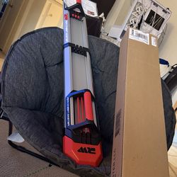 Iron Chest Master Push Up Machine