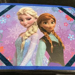 Disney Princess - Frozen II Lap Desk / New / Pick-up in Cedar Hill / Shipping Available