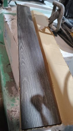 vinyl plank flooring