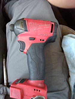 Milwaukee fuel impact drill