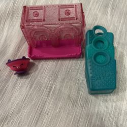 5pc Shopkins Lot Cat Bowl Baskets Stand